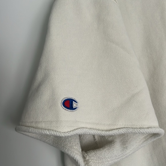 Champion Crewneck sweatshirt (short sleeve) - Picture 7 of 7